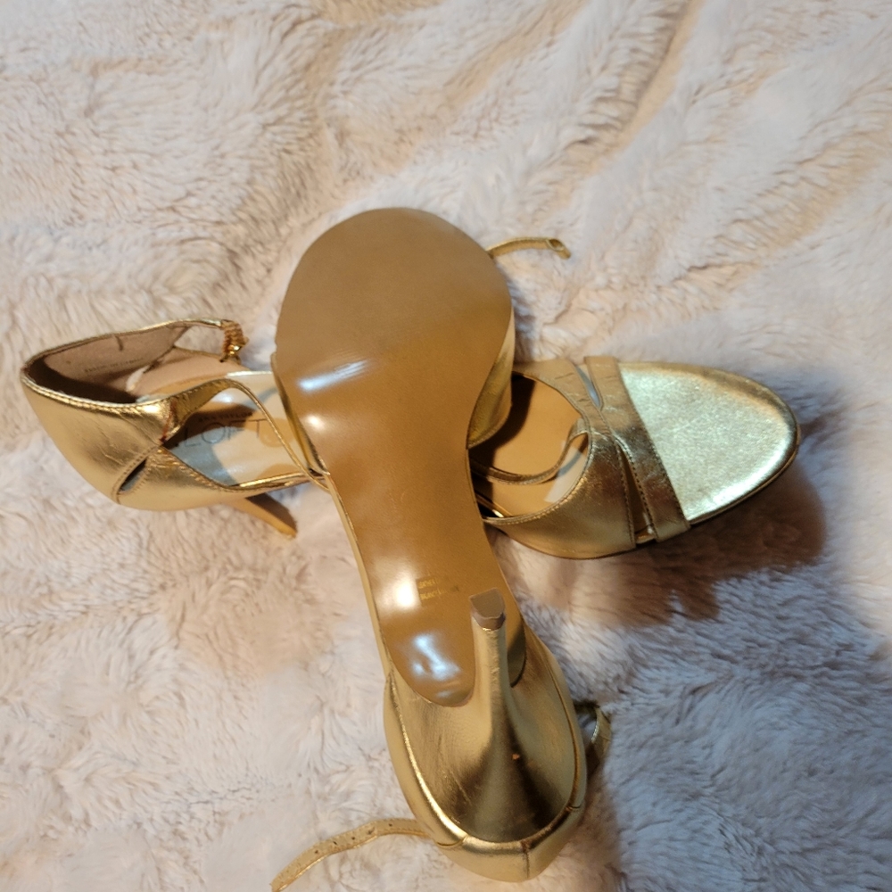 Ann Taylor heels